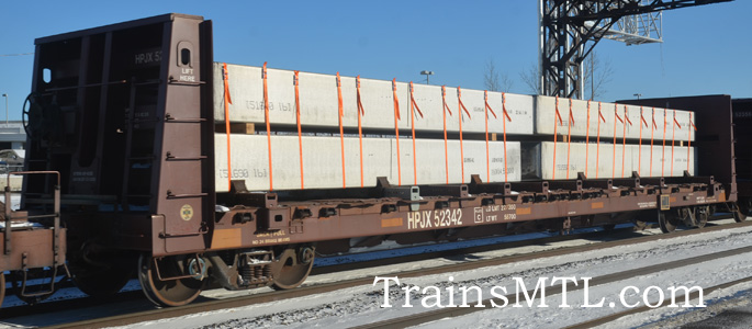 Car/wagon HPJX52342 right side with load/ coté droit avec charge